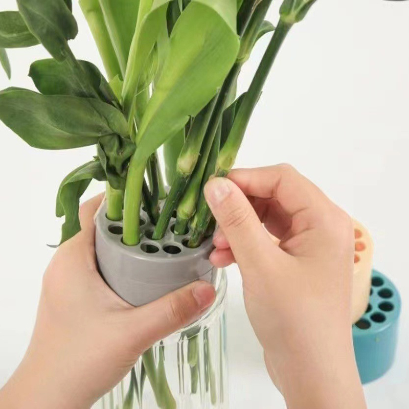 スパイラルフラワーステムホルダー、生け花フラワーアレンジメン - Ikebana Vase Kenzan のレビューと価格